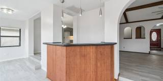 11805 Ashford Drive Gallery 17