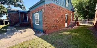 4 Bedroom home! Gallery 37