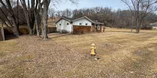 Raised Ranch with a 2 car attached garage in PV Schools Gallery 1