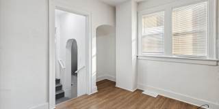 4 bedroom large home Gallery 7