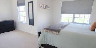 3 beds 2.5 bath Townhome Available Now! Gallery 5