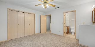 Cozy 2-Bedroom, 1-Bathroom Townhouse with Washer/Dryer in a Quiet, Relaxing Setting Gallery 13