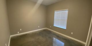 410 S Market Gallery 4
