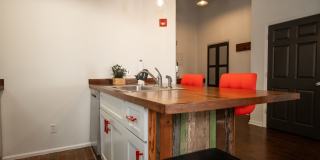 Cotton Exchange #202 - Available Now Gallery 6