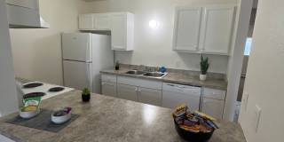 Yarrow Apartments Gallery 2