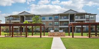 Crenshaw Grand Apartments Gallery 44