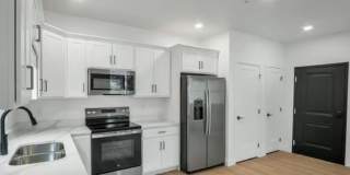 1309 N Bridge Street Gallery 5