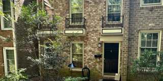 Avail Aug 2027 - Beautiful 2 Bedroom, 1.5 Bath Townhome – 1 mile to UNC! Gallery 1