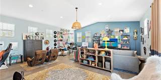 9 Paniolo Road Gallery 36