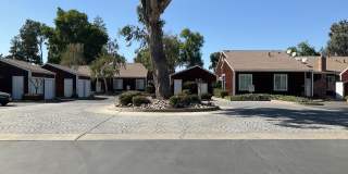 Rare 3 bedroom, 2 bathroom unit in the desirable Lincoln Village West neighborhood! Nearly 1350 square feet of open living space! Rare 3 bedroom, 2 bathroom unit in the desirable Lincoln Village West neighborhood! Nearly 1350 square feet of open living space! Gallery 3