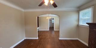 Adorable 2/1 Bungalow in Murray Hill Ready Now! Gallery 11