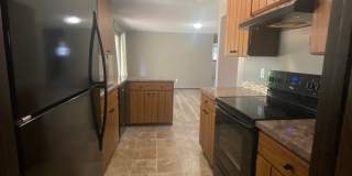 3 Bed Room 1.75 Bath , New Floor Covering , New Interior Paint 3 Bed Room 1.75 Bath , New Floor Covering , New Interior Paint Gallery 24