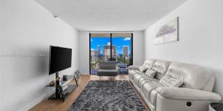 290 174th St Gallery 10