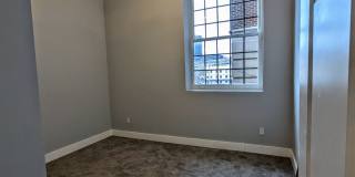 New South Side Apartments at 905 Bingham Gallery 12