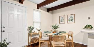 1015 Brooks End Court Gallery 1