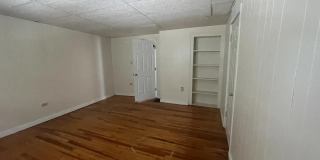 Great location in the heart of Bloomington! 5 Bedrooms Great location in the heart of Bloomington! 5 Bedrooms Gallery 27