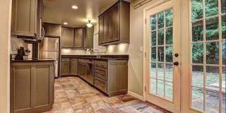 Available August 1st!  3-Bedroom, 1-Bathroom Home, Near Downtown Fayetteville Gallery 10
