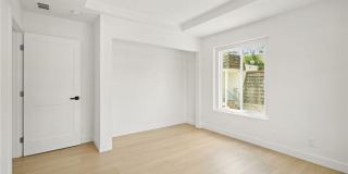 7010 Lennox Avenue Gallery 21