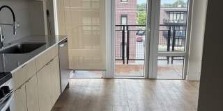 2725 Thatcher Avenue Gallery 5