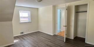 228 Philip Avenue Gallery 13