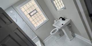 New renovation Spacious  South Shore 3bed room 1 bath units Gallery 77