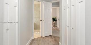 1800 Water Ridge Dr Gallery 31