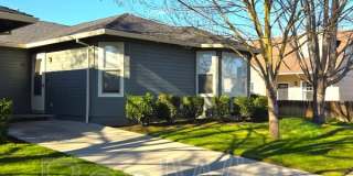3015 Merriman Gallery 2
