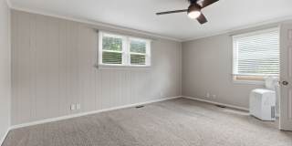 Charming Renovated Home with Spacious Yard & Detached Garage in South Nashville Gallery 15
