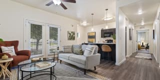 Pennwood Apartments Gallery 1