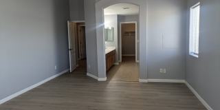 1206 West Prior Avenue Gallery 11