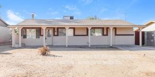 2221 E Beverly Ln Gallery 1