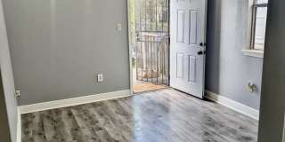 4114 Thalia Street Gallery 8