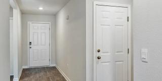 IMMACULATE 3 BEDROOM READY TO MOVE IN Gallery 14
