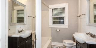 Cozy 2BD/2BTH in South Knoxville Gallery 18