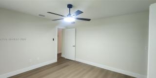 114 S Lakeside Dr Gallery 18