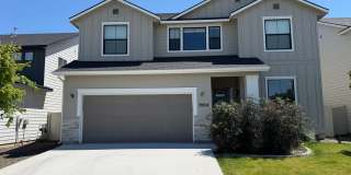Stunning 4 Bedroom Home with Office and Loft! Gallery 1