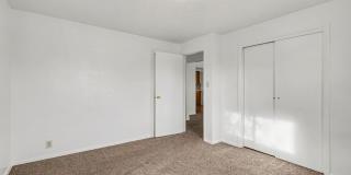 Newly remodelled 3 bedroom ranch - available May 1st!!! Gallery 10