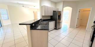 Huge 4 Bed 2 Bath Home w Fully Fenced Yard on Cul De Sac for Rent! Gallery 14