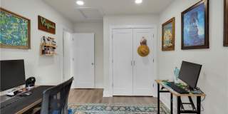 221 Craig Avenue Gallery 23