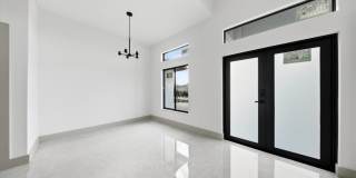 541 Chalet Avenue S Gallery 26
