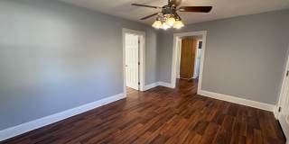 Charming 2 Bedroom home in Ashley Park Gallery 4