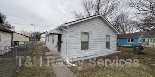 955 North Belmont Avenue Gallery 1