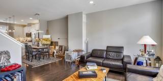 GREAT LOCATION!! Stunning 3BD/3.5BA luxury 4-level townhouse! Gallery 13