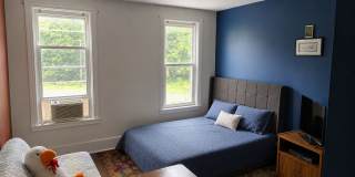 2 Bedroom Single Family Home in Columbia - with Bonus Room! Gallery 8