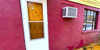 Sweet Upstairs Apartment in Marianna Gallery 1