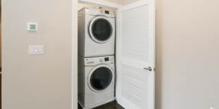 2943 W Diversey Ave Gallery 3