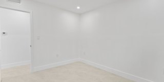 15920 Northwest 17th Court Gallery 25