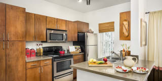 Pinnacle Highland Apartments Gallery 4