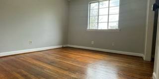 Adorable, Renovated 4/1 Family Home Gallery 7
