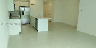 652 SE Lake Falls St Gallery 2